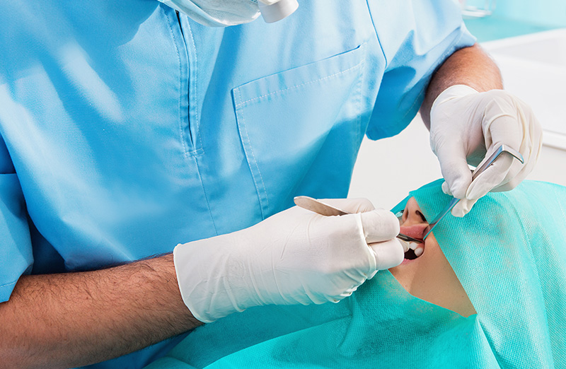 dentist-home-back-1 s